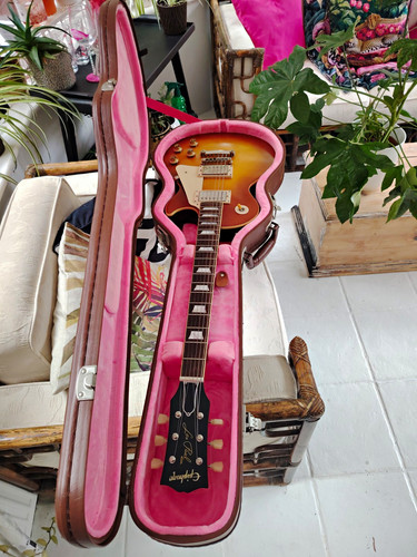 Epiphone inspired gibson - epiphone, by