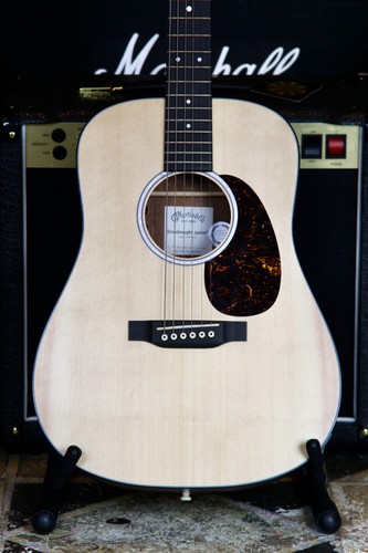 Martin dreadnaught junior - martin,